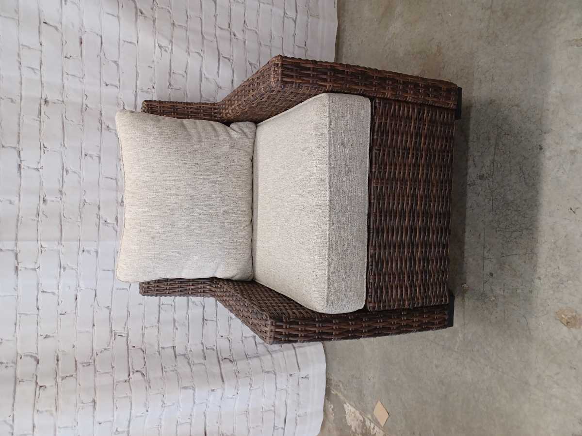 Brook Ranch Outdoor Lounge Chair with Cushion - Gallery Image 10